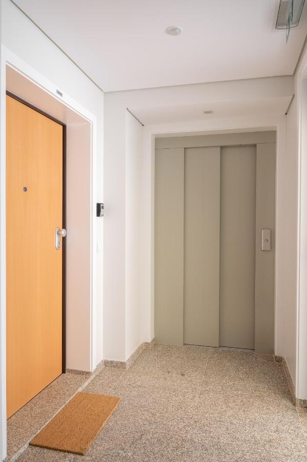 Nomad Apartment, By Bolhao Residences Porto Luaran gambar